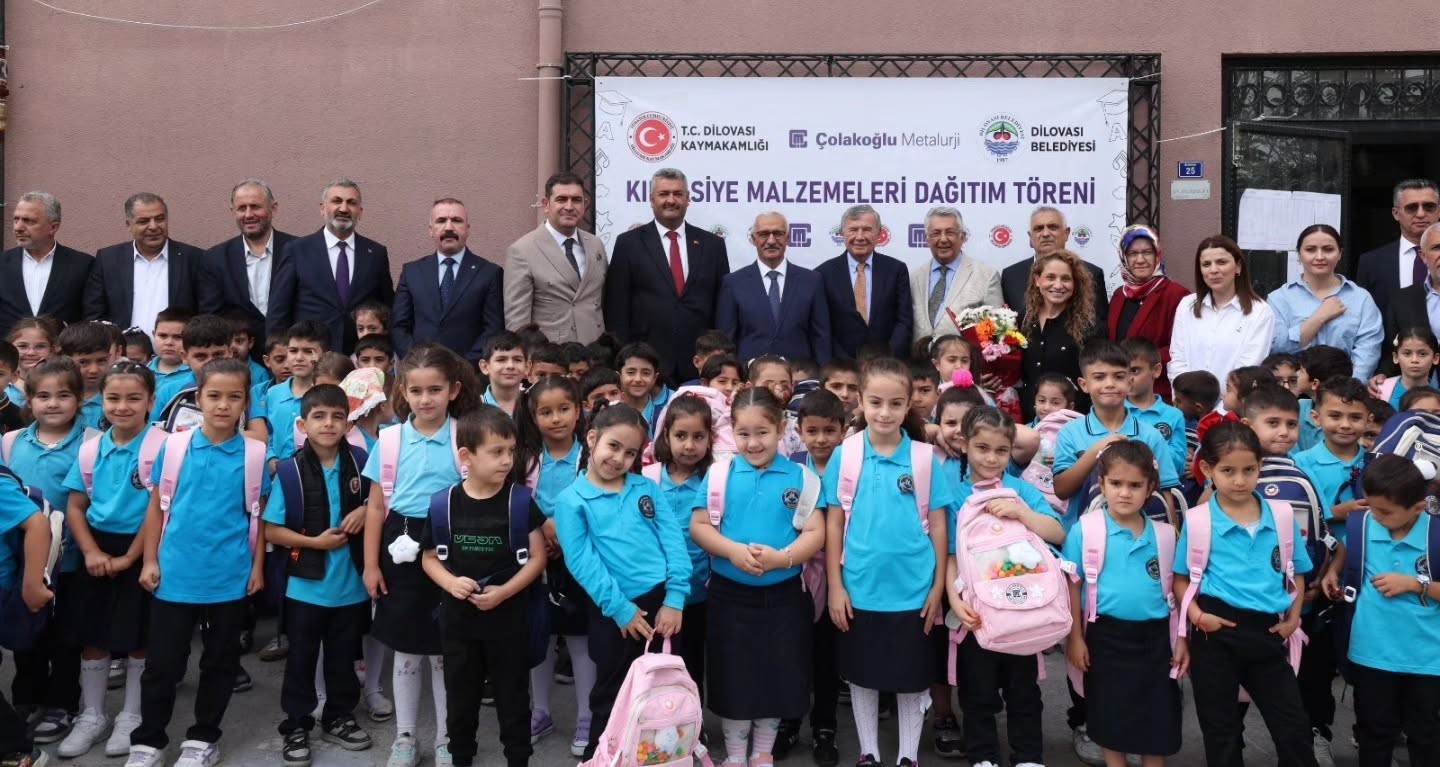 E�itime Destek S�r�yor; 1. S�n�f ��rencilerine K�rtasiye Deste�i